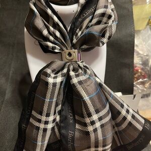 Salvatore Ferragamo Vintage EUC Metal Gancini Scarf Holder Clip